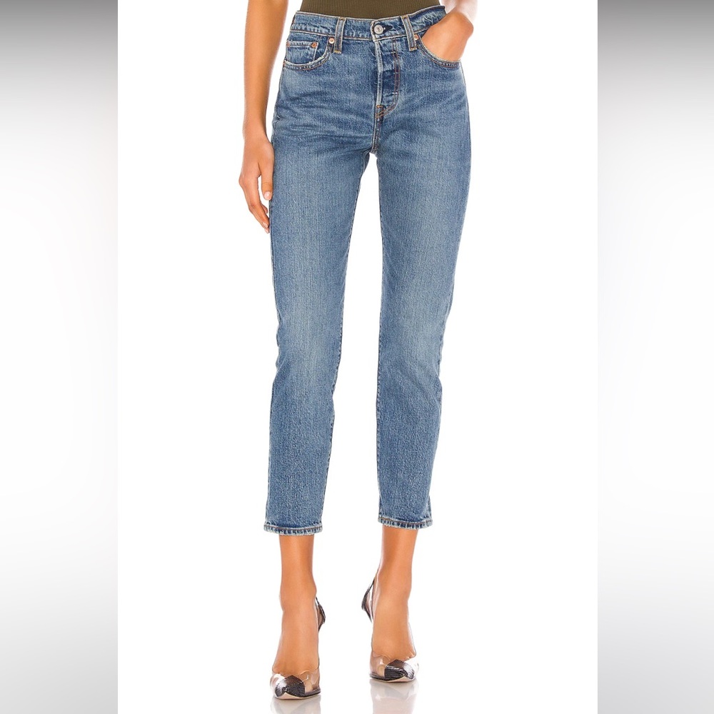 Levi’s Wedgie Straight Jeans